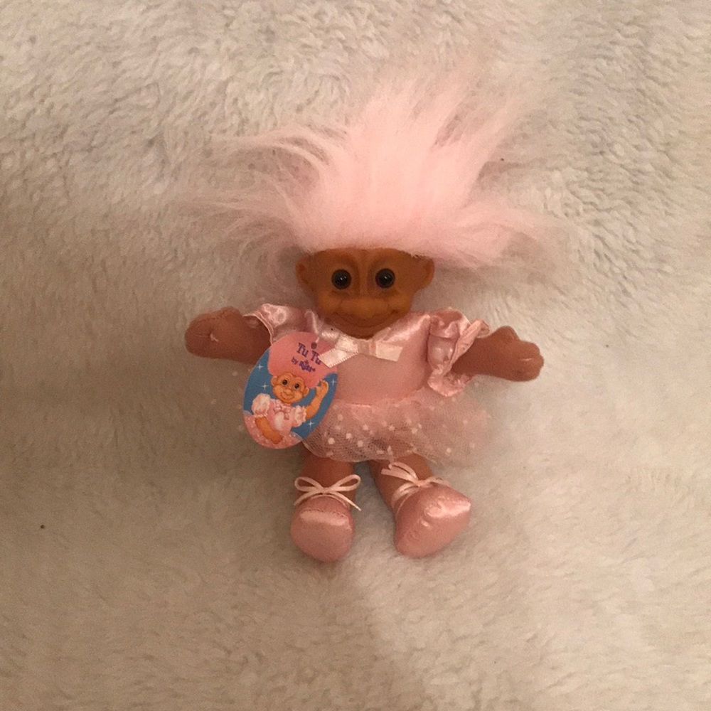 bnwt troll doll